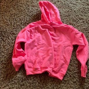 pink sweatshirt